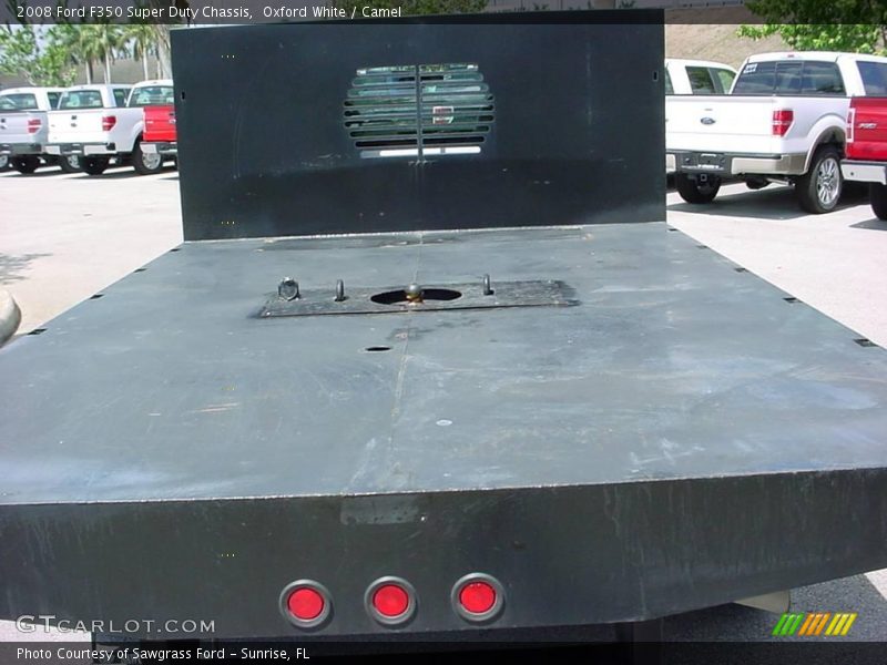 Oxford White / Camel 2008 Ford F350 Super Duty Chassis