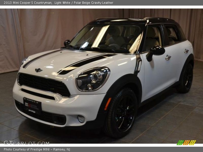 Light White / Polar Beige Gravity Leather 2013 Mini Cooper S Countryman