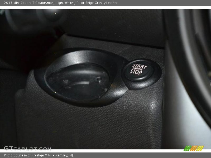 Light White / Polar Beige Gravity Leather 2013 Mini Cooper S Countryman