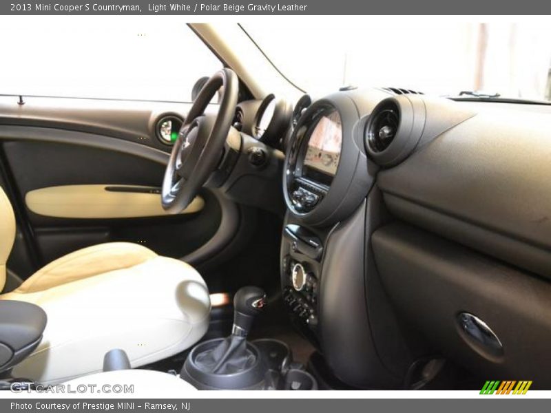 Light White / Polar Beige Gravity Leather 2013 Mini Cooper S Countryman