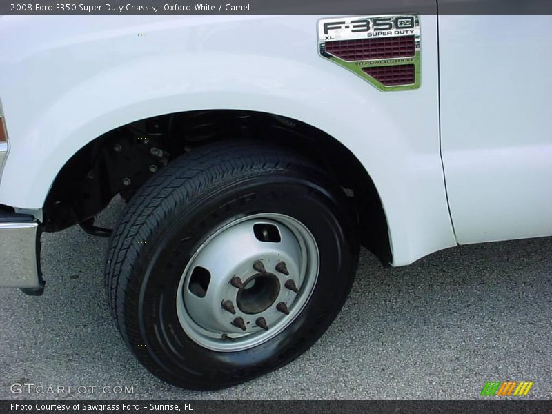 Oxford White / Camel 2008 Ford F350 Super Duty Chassis