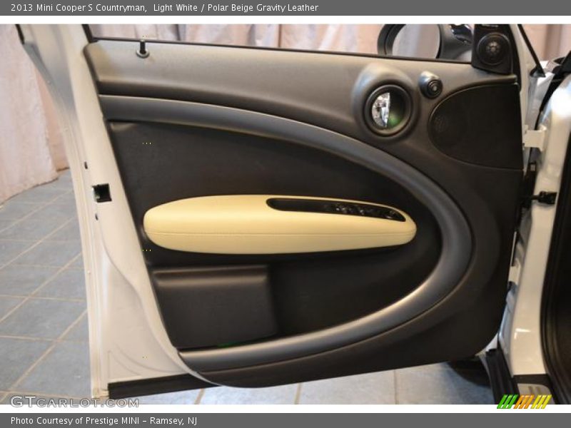 Light White / Polar Beige Gravity Leather 2013 Mini Cooper S Countryman