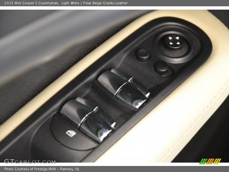Light White / Polar Beige Gravity Leather 2013 Mini Cooper S Countryman