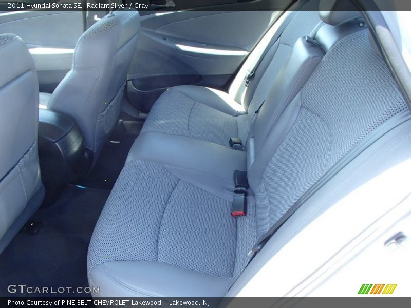 Radiant Silver / Gray 2011 Hyundai Sonata SE