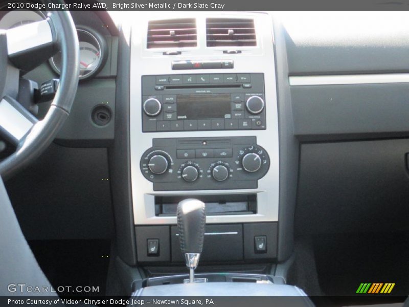 Bright Silver Metallic / Dark Slate Gray 2010 Dodge Charger Rallye AWD