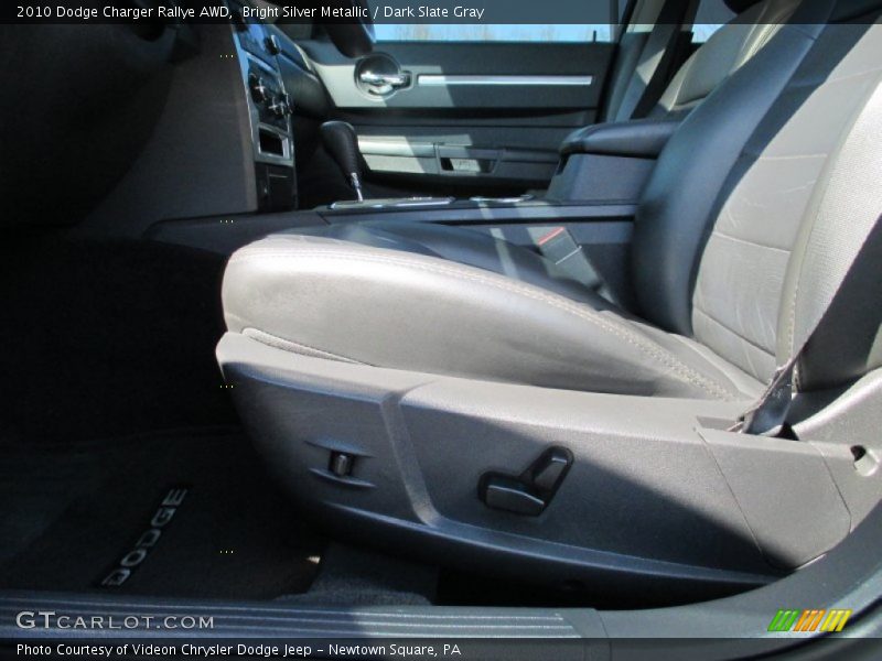 Bright Silver Metallic / Dark Slate Gray 2010 Dodge Charger Rallye AWD