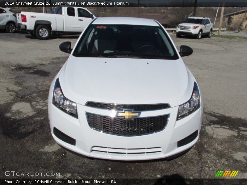 Summit White / Jet Black/Medium Titanium 2014 Chevrolet Cruze LS