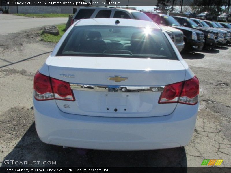 Summit White / Jet Black/Medium Titanium 2014 Chevrolet Cruze LS