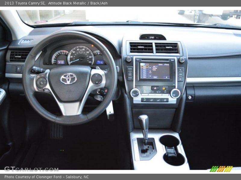 Attitude Black Metallic / Black/Ash 2013 Toyota Camry SE