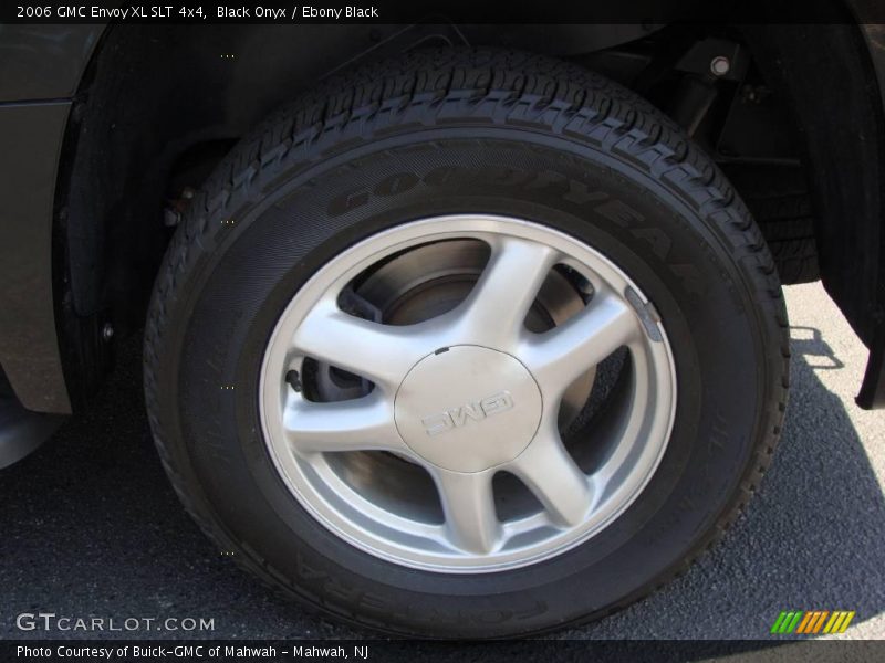Black Onyx / Ebony Black 2006 GMC Envoy XL SLT 4x4