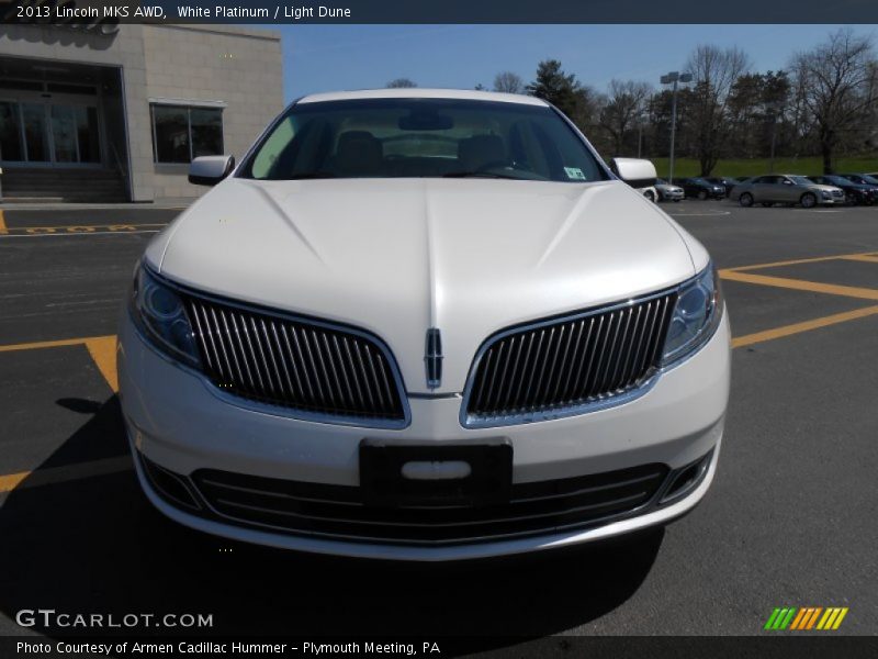 White Platinum / Light Dune 2013 Lincoln MKS AWD