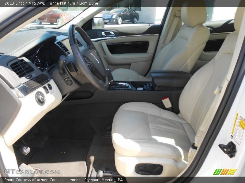 White Platinum / Light Dune 2013 Lincoln MKS AWD