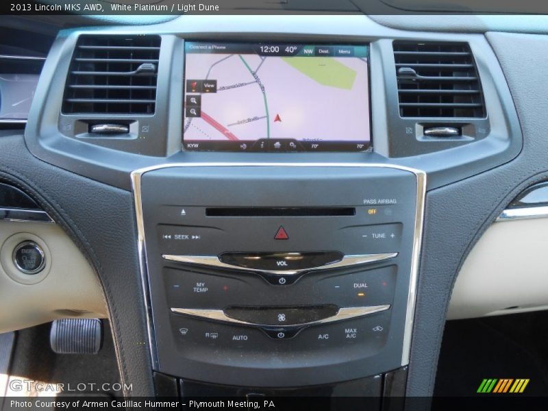 White Platinum / Light Dune 2013 Lincoln MKS AWD