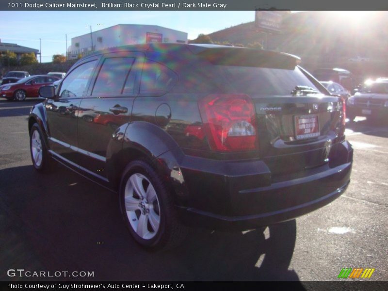 Brilliant Black Crystal Pearl / Dark Slate Gray 2011 Dodge Caliber Mainstreet