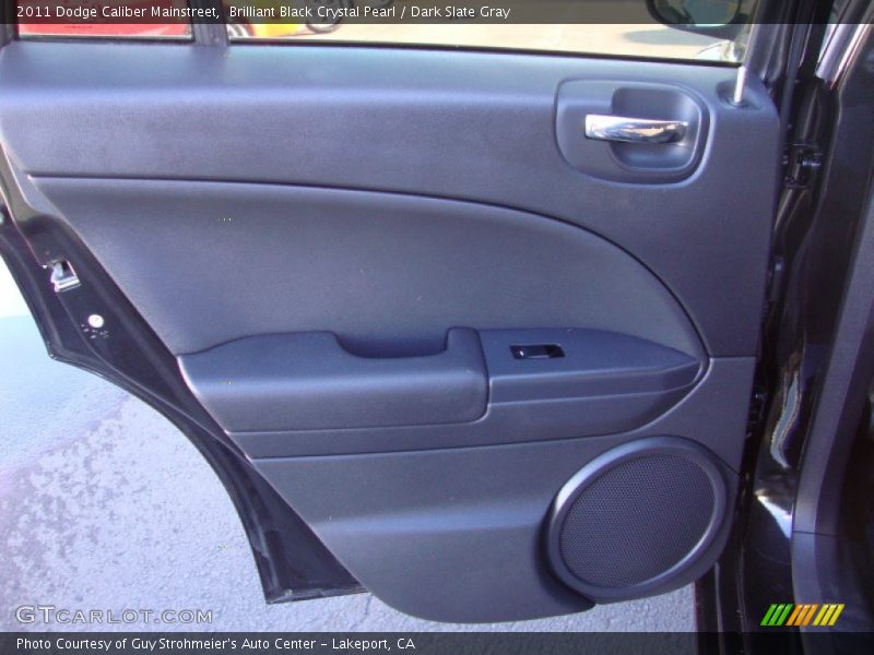 Brilliant Black Crystal Pearl / Dark Slate Gray 2011 Dodge Caliber Mainstreet
