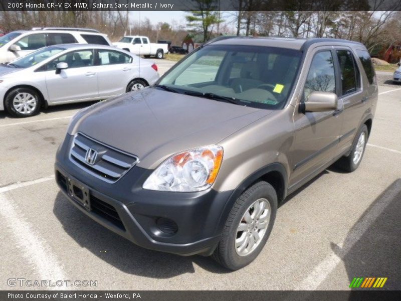 Front 3/4 View of 2005 CR-V EX 4WD