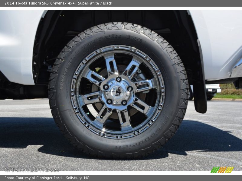 Super White / Black 2014 Toyota Tundra SR5 Crewmax 4x4