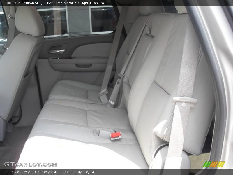 Silver Birch Metallic / Light Titanium 2008 GMC Yukon SLT