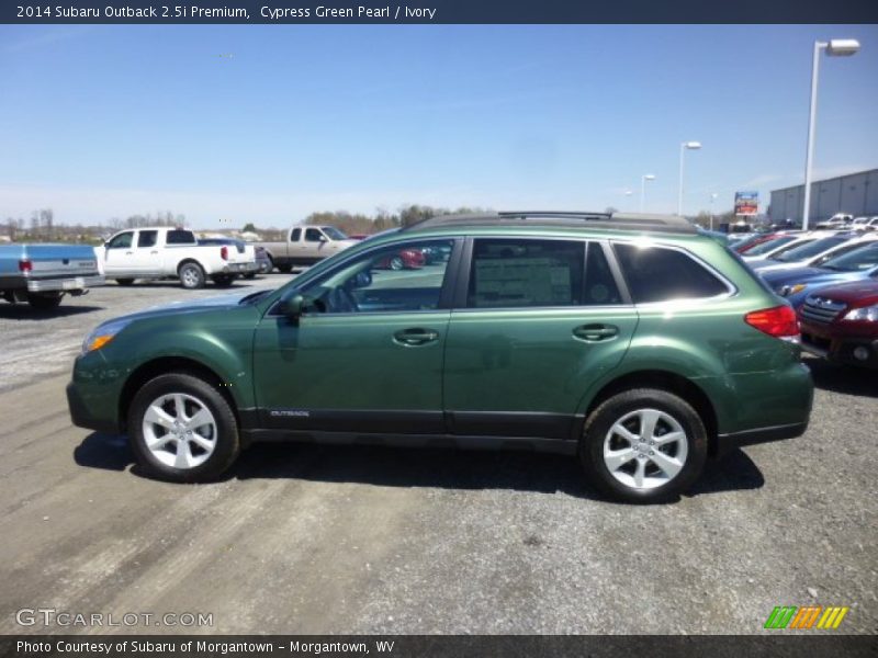 Cypress Green Pearl / Ivory 2014 Subaru Outback 2.5i Premium