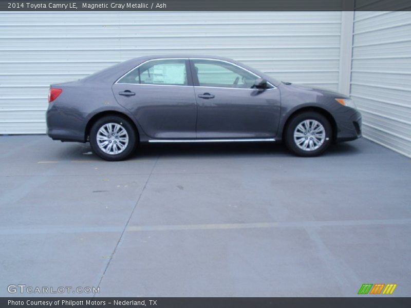 Magnetic Gray Metallic / Ash 2014 Toyota Camry LE