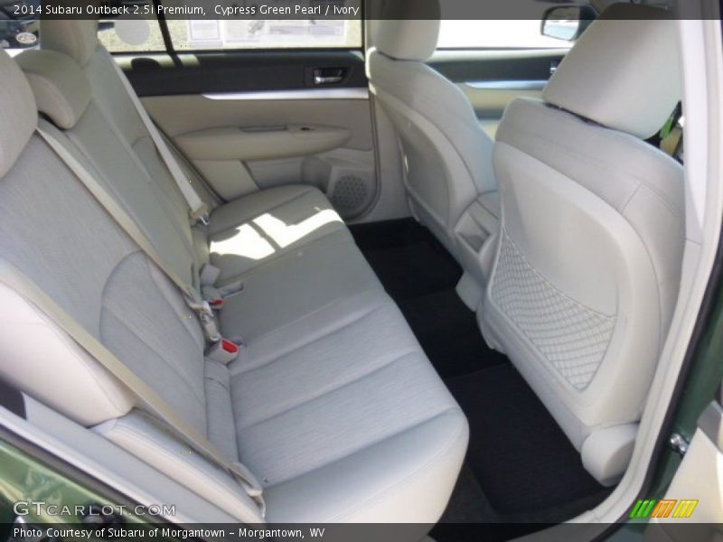 Cypress Green Pearl / Ivory 2014 Subaru Outback 2.5i Premium