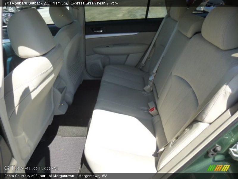 Cypress Green Pearl / Ivory 2014 Subaru Outback 2.5i Premium