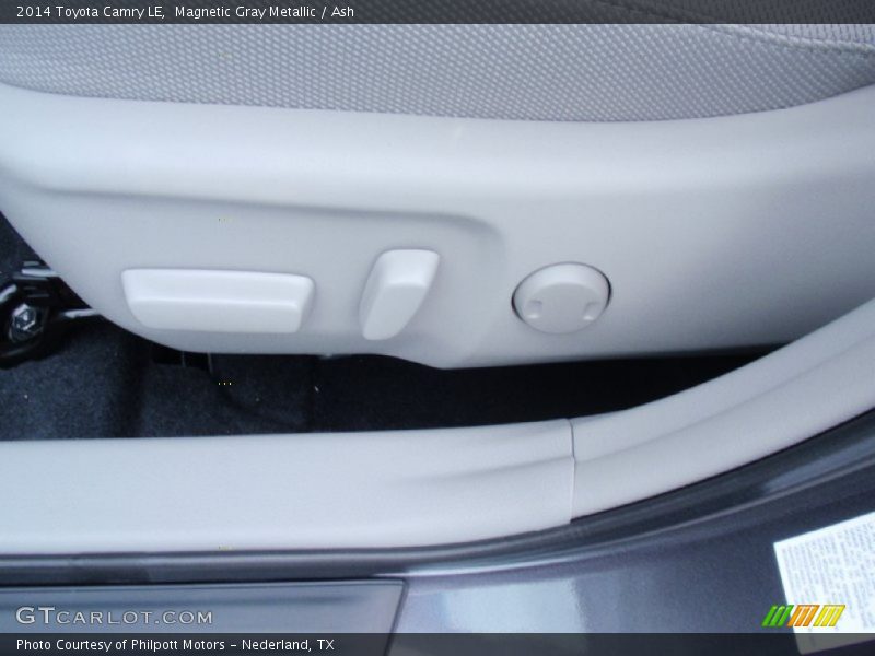Magnetic Gray Metallic / Ash 2014 Toyota Camry LE