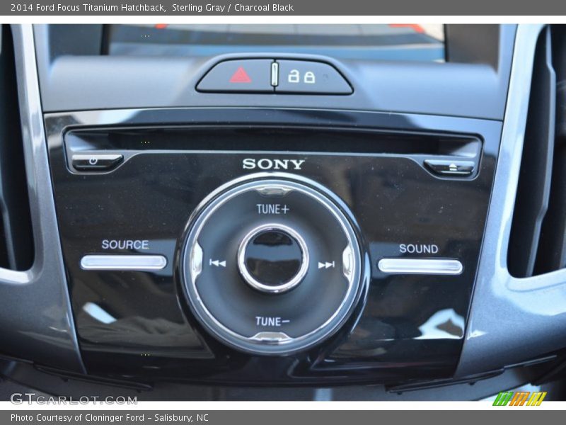 Sterling Gray / Charcoal Black 2014 Ford Focus Titanium Hatchback