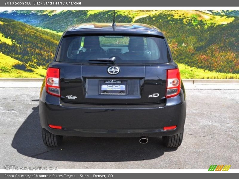 Black Sand Pearl / Charcoal 2010 Scion xD