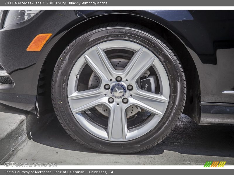 Black / Almond/Mocha 2011 Mercedes-Benz C 300 Luxury