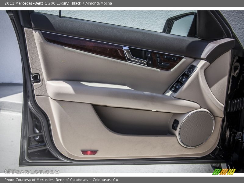 Black / Almond/Mocha 2011 Mercedes-Benz C 300 Luxury