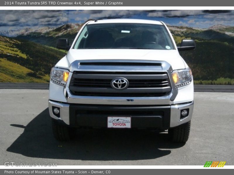 Super White / Graphite 2014 Toyota Tundra SR5 TRD Crewmax 4x4