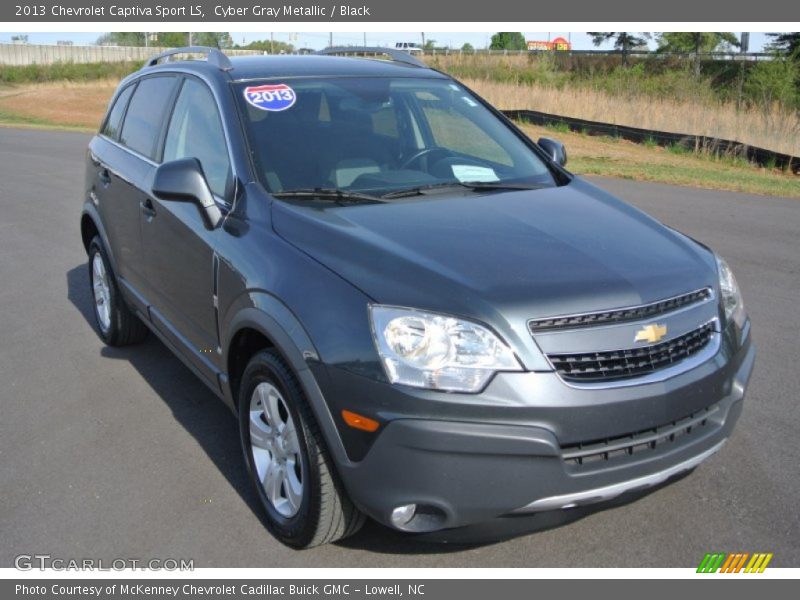 Front 3/4 View of 2013 Captiva Sport LS