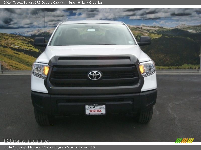 Super White / Graphite 2014 Toyota Tundra SR5 Double Cab 4x4