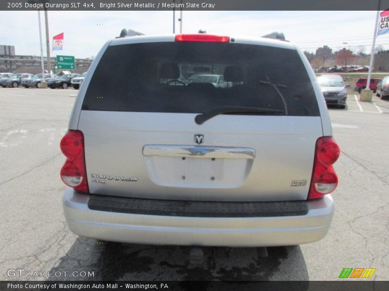 Bright Silver Metallic / Medium Slate Gray 2005 Dodge Durango SLT 4x4