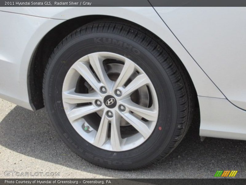 Radiant Silver / Gray 2011 Hyundai Sonata GLS