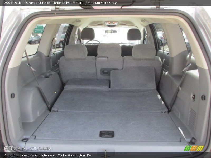 Bright Silver Metallic / Medium Slate Gray 2005 Dodge Durango SLT 4x4