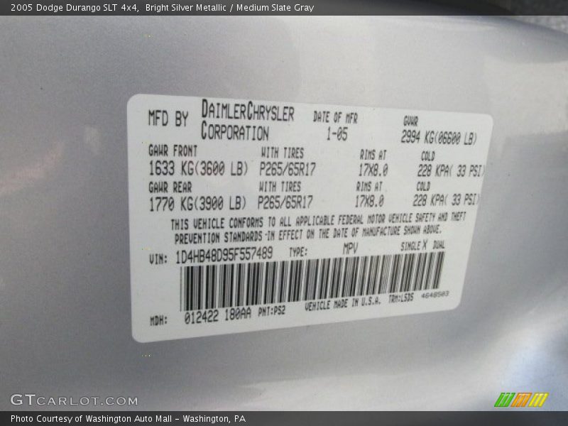 Bright Silver Metallic / Medium Slate Gray 2005 Dodge Durango SLT 4x4