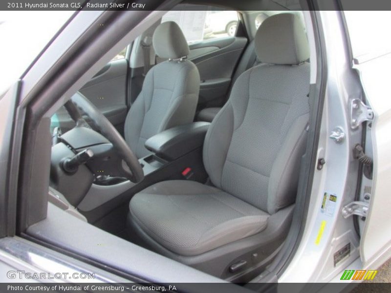 Radiant Silver / Gray 2011 Hyundai Sonata GLS