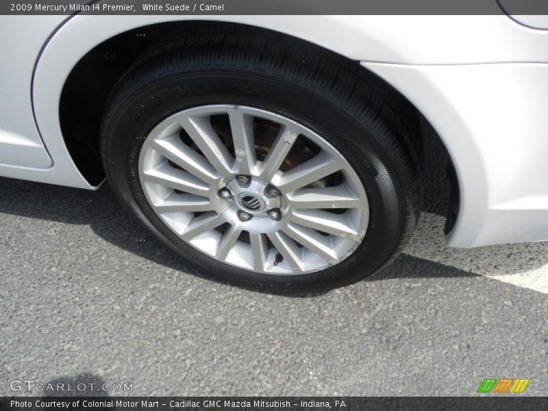 White Suede / Camel 2009 Mercury Milan I4 Premier