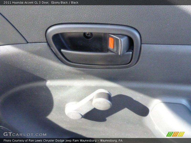Ebony Black / Black 2011 Hyundai Accent GL 3 Door
