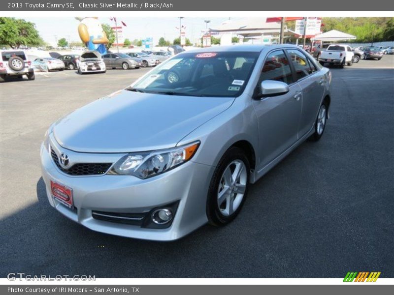 Classic Silver Metallic / Black/Ash 2013 Toyota Camry SE