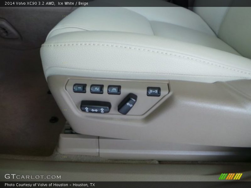 Ice White / Beige 2014 Volvo XC90 3.2 AWD