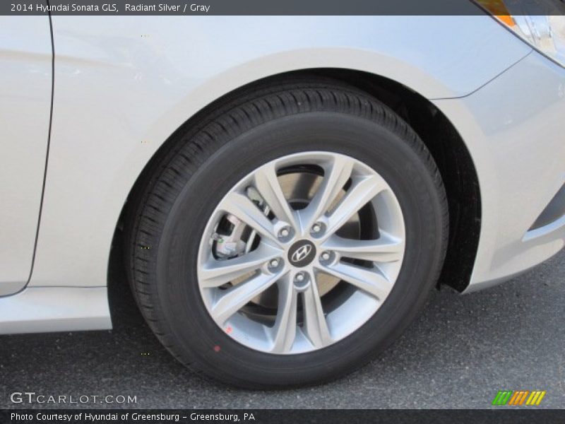 Radiant Silver / Gray 2014 Hyundai Sonata GLS