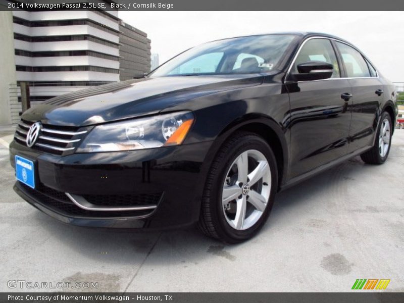 Black / Cornsilk Beige 2014 Volkswagen Passat 2.5L SE