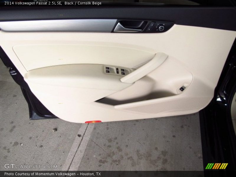 Black / Cornsilk Beige 2014 Volkswagen Passat 2.5L SE