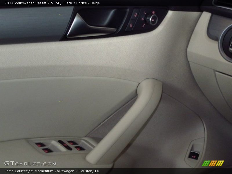 Black / Cornsilk Beige 2014 Volkswagen Passat 2.5L SE
