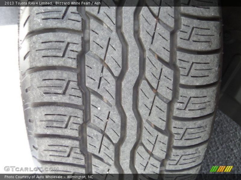 Blizzard White Pearl / Ash 2013 Toyota RAV4 Limited