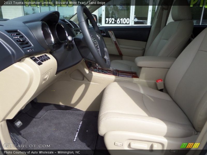 Blizzard White Pearl / Sand Beige 2013 Toyota Highlander Limited