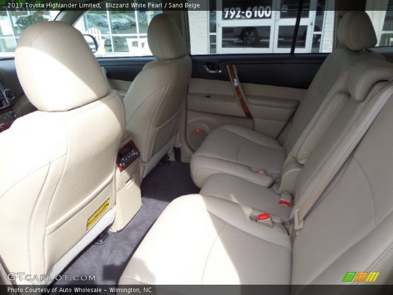 Blizzard White Pearl / Sand Beige 2013 Toyota Highlander Limited